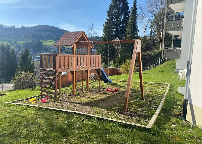 Naturverliebt Ideal Fuer Familien Direkt An Wanderwegen Sauna Im Haus Spielzimmer Tiefgarage E-Ladestation